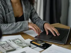 How to Invest as a Bachelor